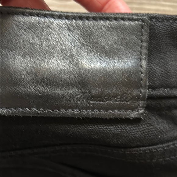 Madewell Taper Jeans In Saturated Black Wash - Picture 6 of 6